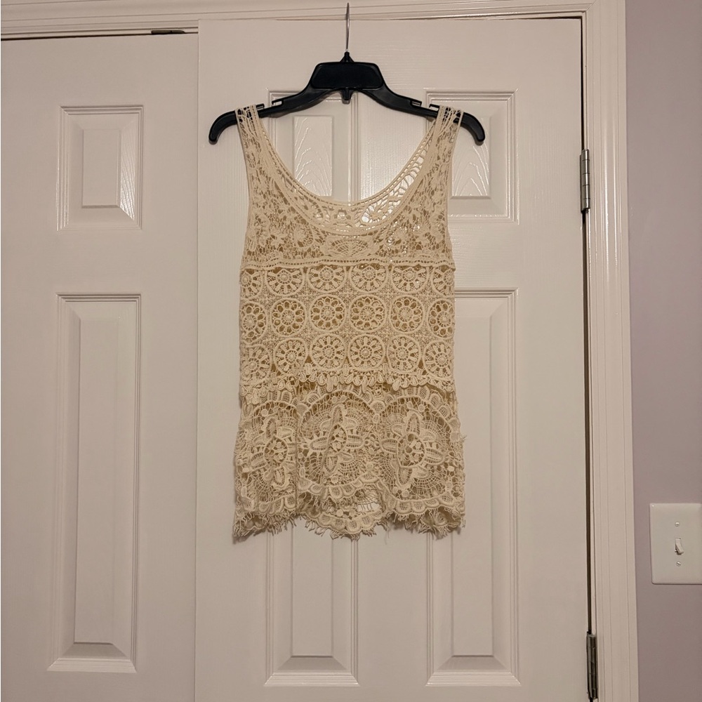 Chic crochet Sleeveless Tank Top in Cream